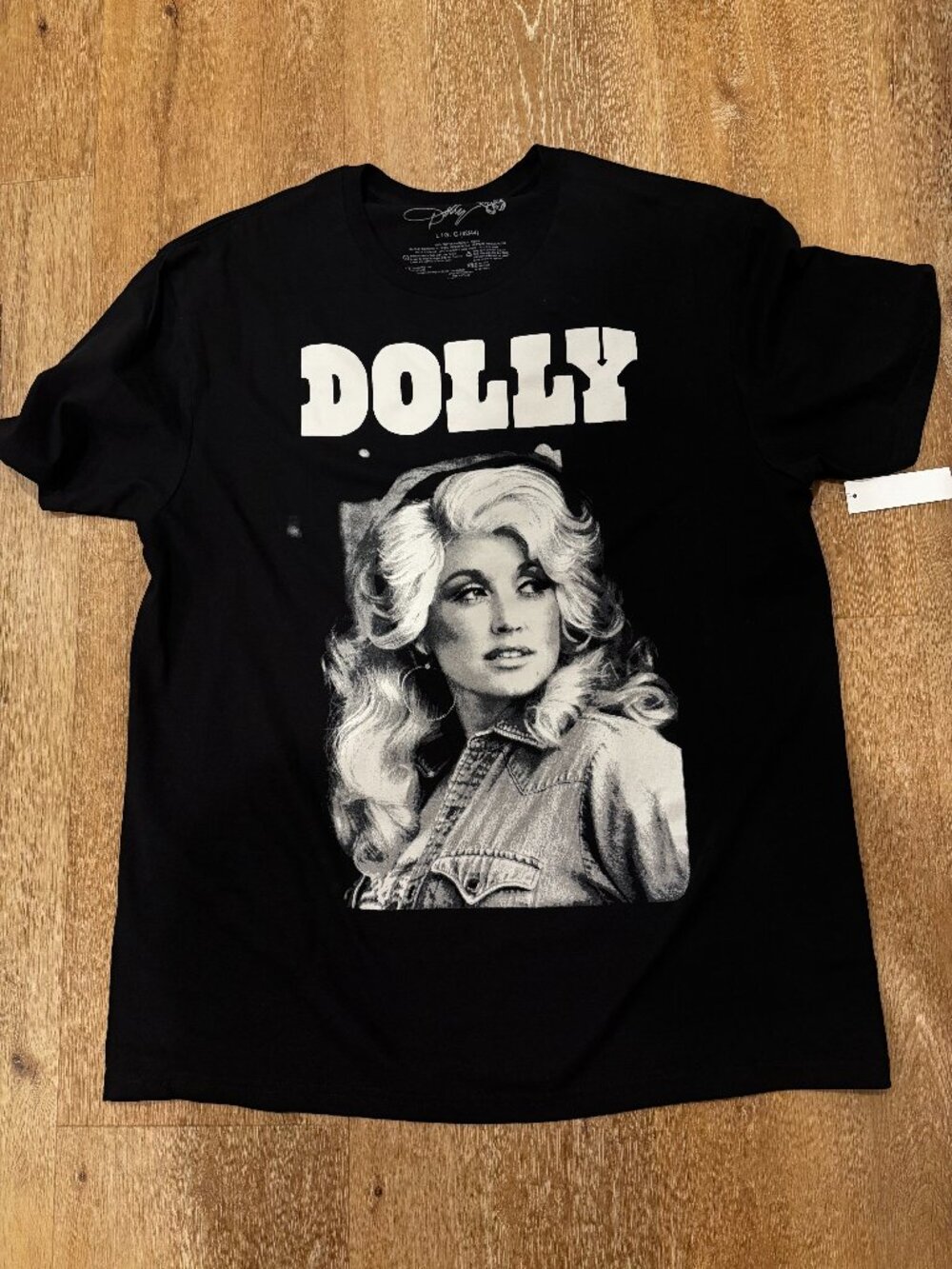 Dolly Parton T-Shirt NWT Size L Official Licensed